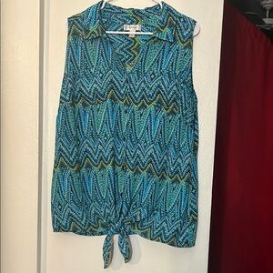 Dressbarn Blue Sleeveless Tie Front Blouse